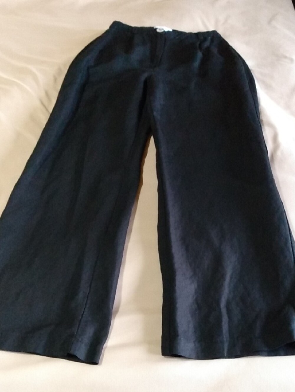 Bershka Black Wide-Leg Trousers- Women's 4 - Pleated Front